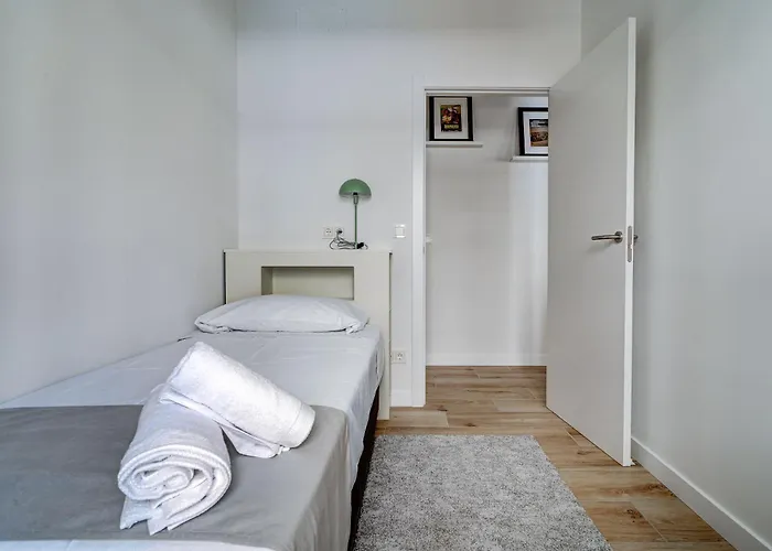 Gran Via By Sanse Holidays * سان سيباستيان